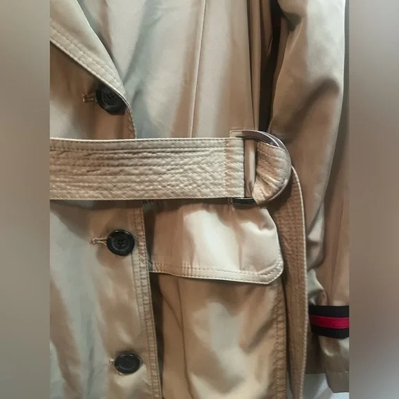 NWOT Rachel Roy Grosgrain Trim Tan Trench Coat Red/Black Ribbon Accents Sz Small - Picture 4 of 8